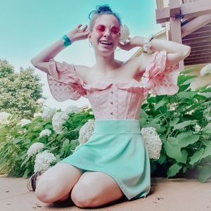 Meet your Posher, Natasha